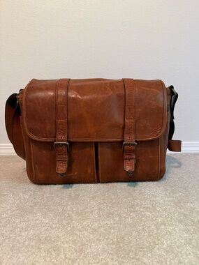 ONA Bowery Camera Bag - like new